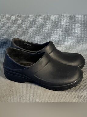 Crocs Women's Neria Pro II Literide Work Clogs Size 9
